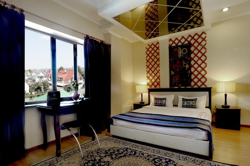 Tian-Shan Hotel Bishkek Quarto foto